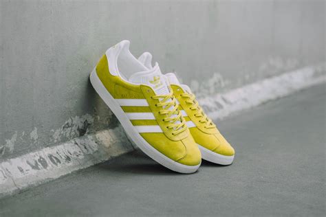 adidas originals gazelle zapatillas unity lime white gold metallic|adidas gazelle og shoes.